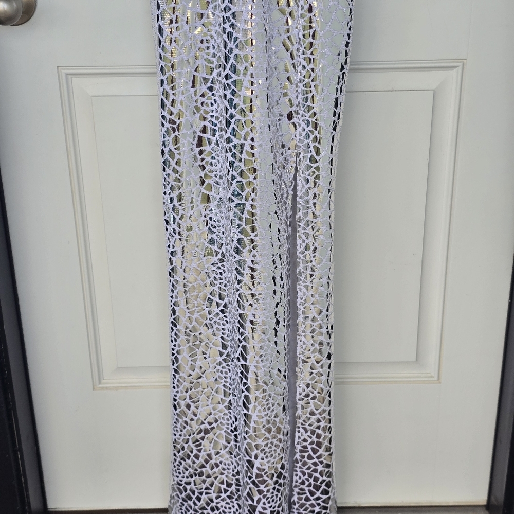 Morgan & Co Juniors' Metallic Print V-Neck Sleeveless Gown Sz 7 Silver Cocktail - Picture 6 of 16
